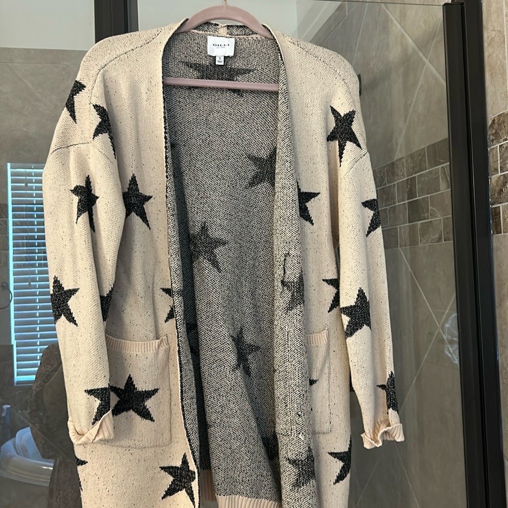 Beautiful and cozy cardigan